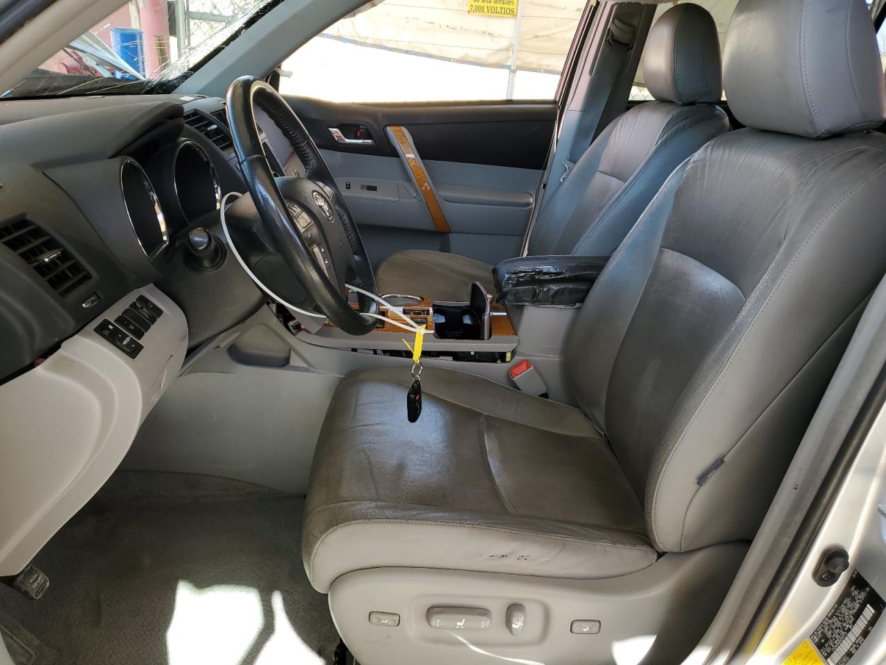 2008 Toyota Highlander Hybrid Limited VIN: JTEEW44AX82020735 Lot: 66413254