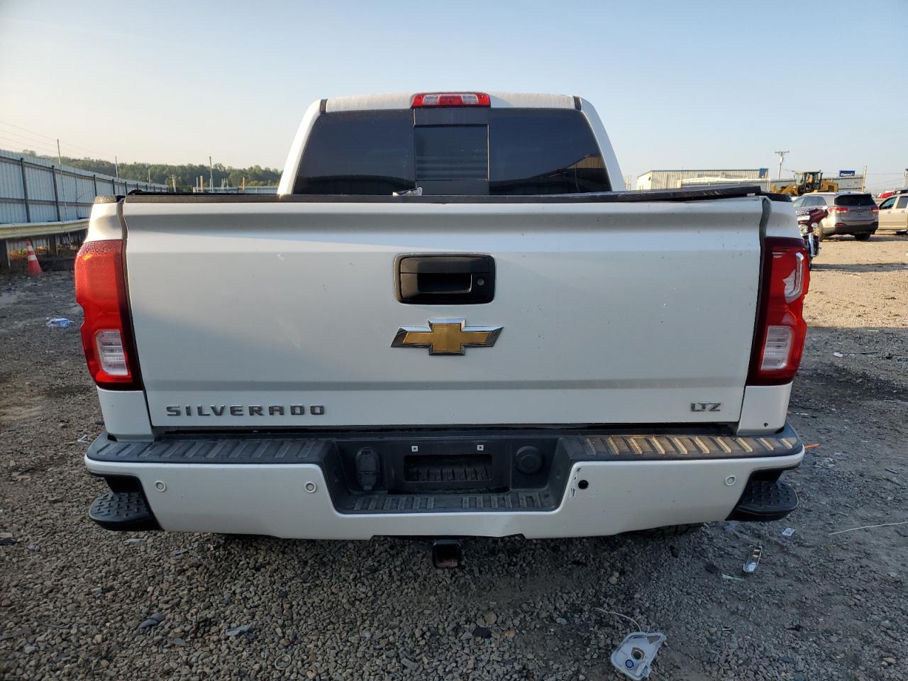 2018 Chevrolet Silverado K1500 Ltz VIN: 3GCUKSEC2JG295643 Lot: 66629594