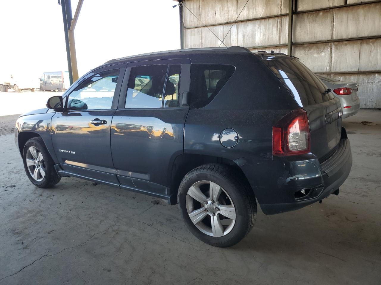 1C4NJCBA8GD567831 2016 JEEP COMPASS - Image 2