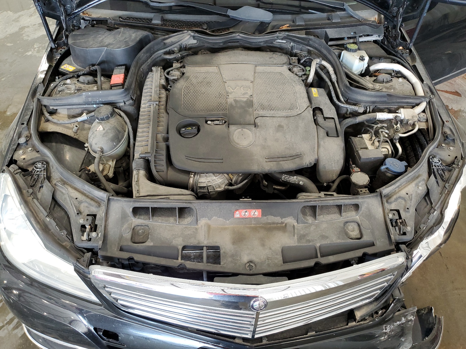 WDDGF8AB8DR250864 2013 Mercedes-Benz C 300 4Matic