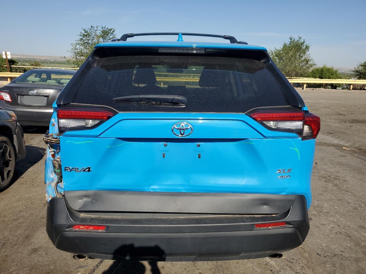 2021 Toyota Rav4 Xle Premium VIN: 2T3A1RFV9MW190973 Lot: 65741464