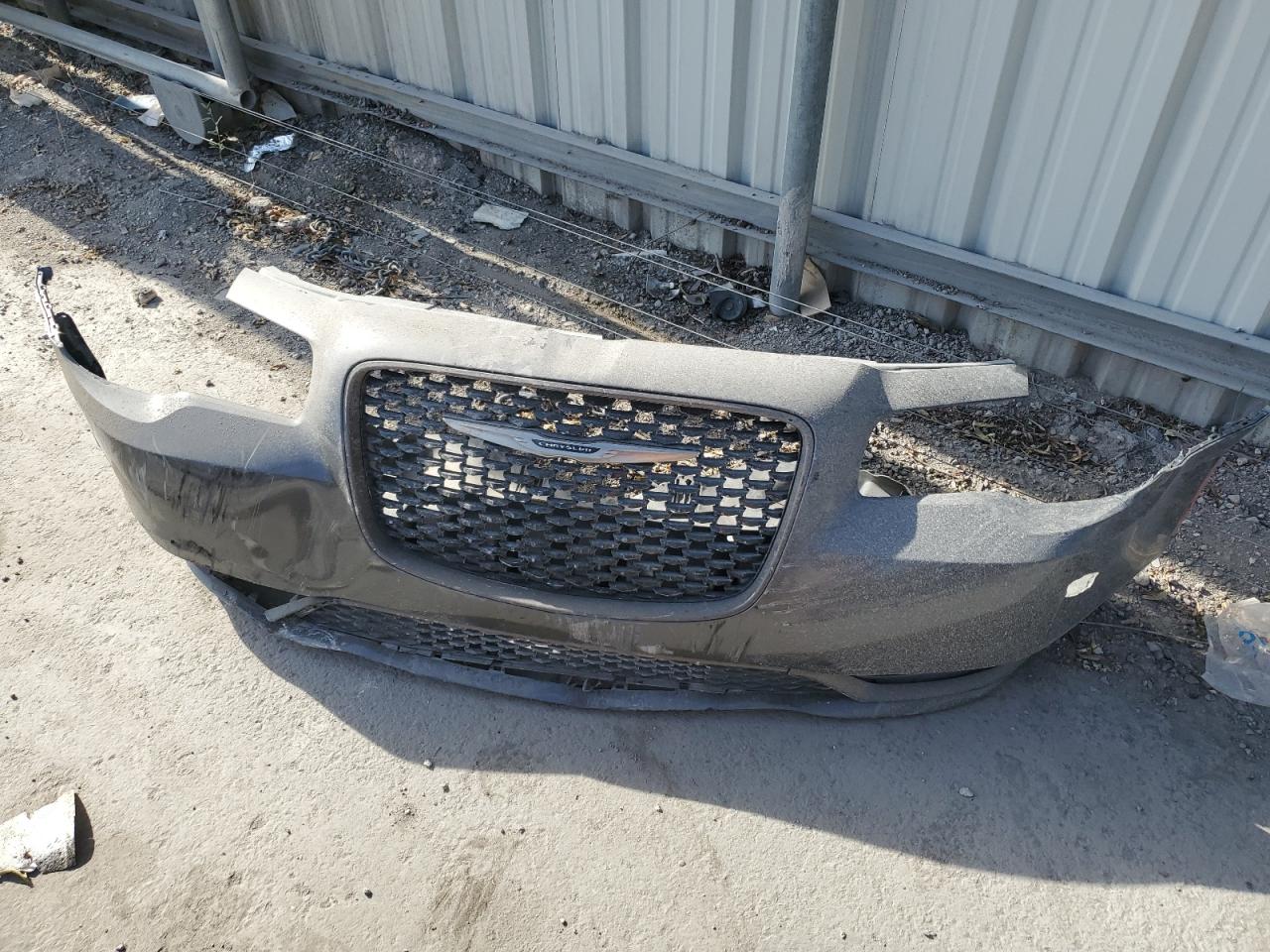 2018 Chrysler 300 S VIN: 2C3CCABG6JH261347 Lot: 56727534