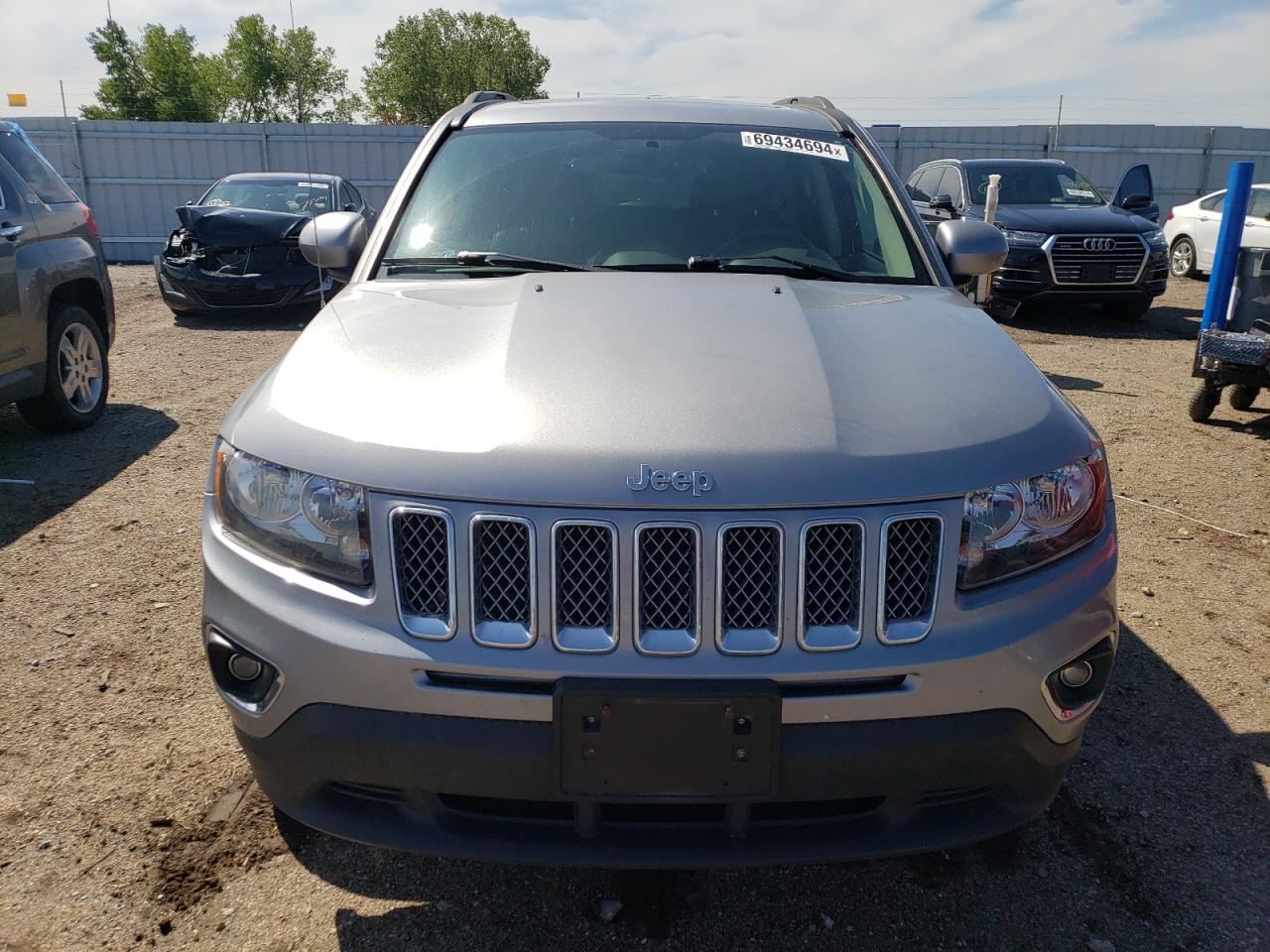 1C4NJDEB7GD673777 2016 Jeep Compass Latitude