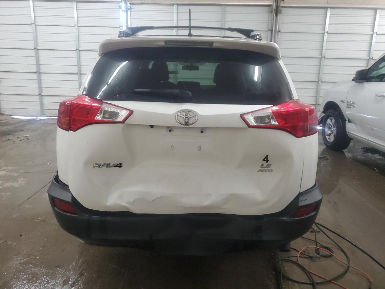 2015 Toyota Rav4 Le VIN: JTMBFREV1FJ047458 Lot: 65903174