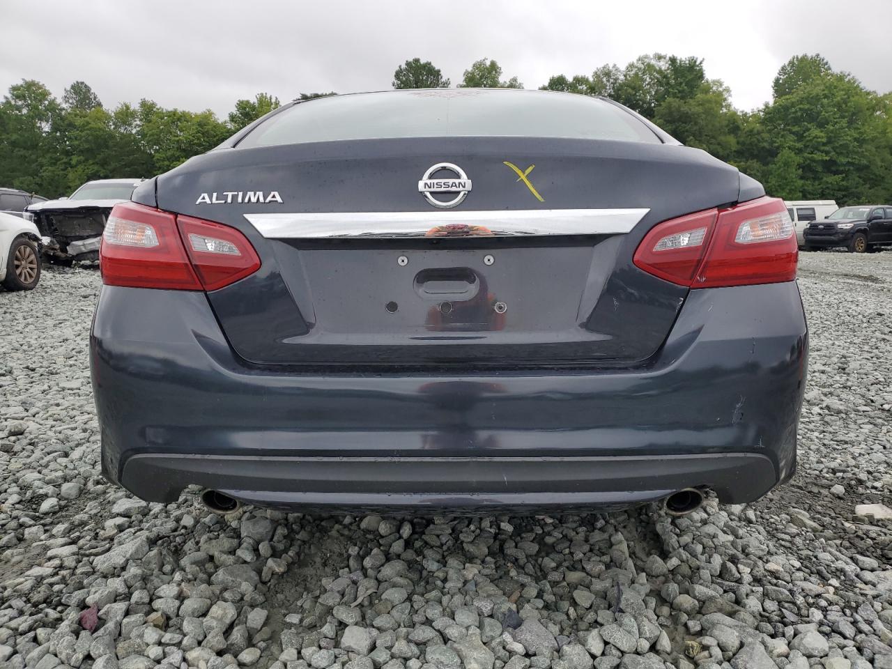 1N4AL3AP9JC297011 2018 Nissan Altima 2.5