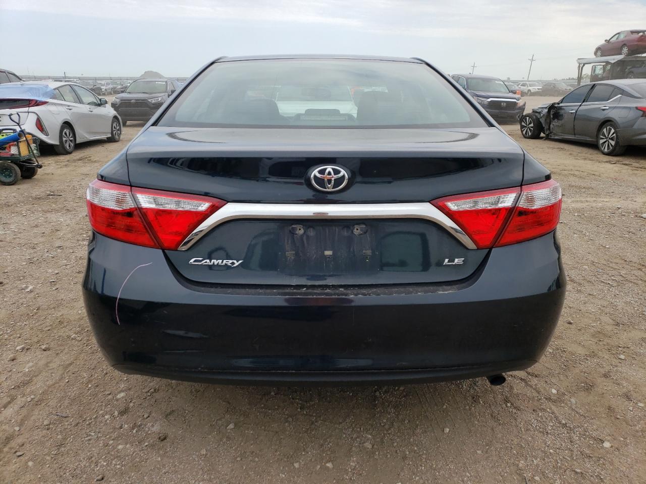 2015 Toyota Camry Le VIN: 4T4BF1FK4FR465194 Lot: 66970274