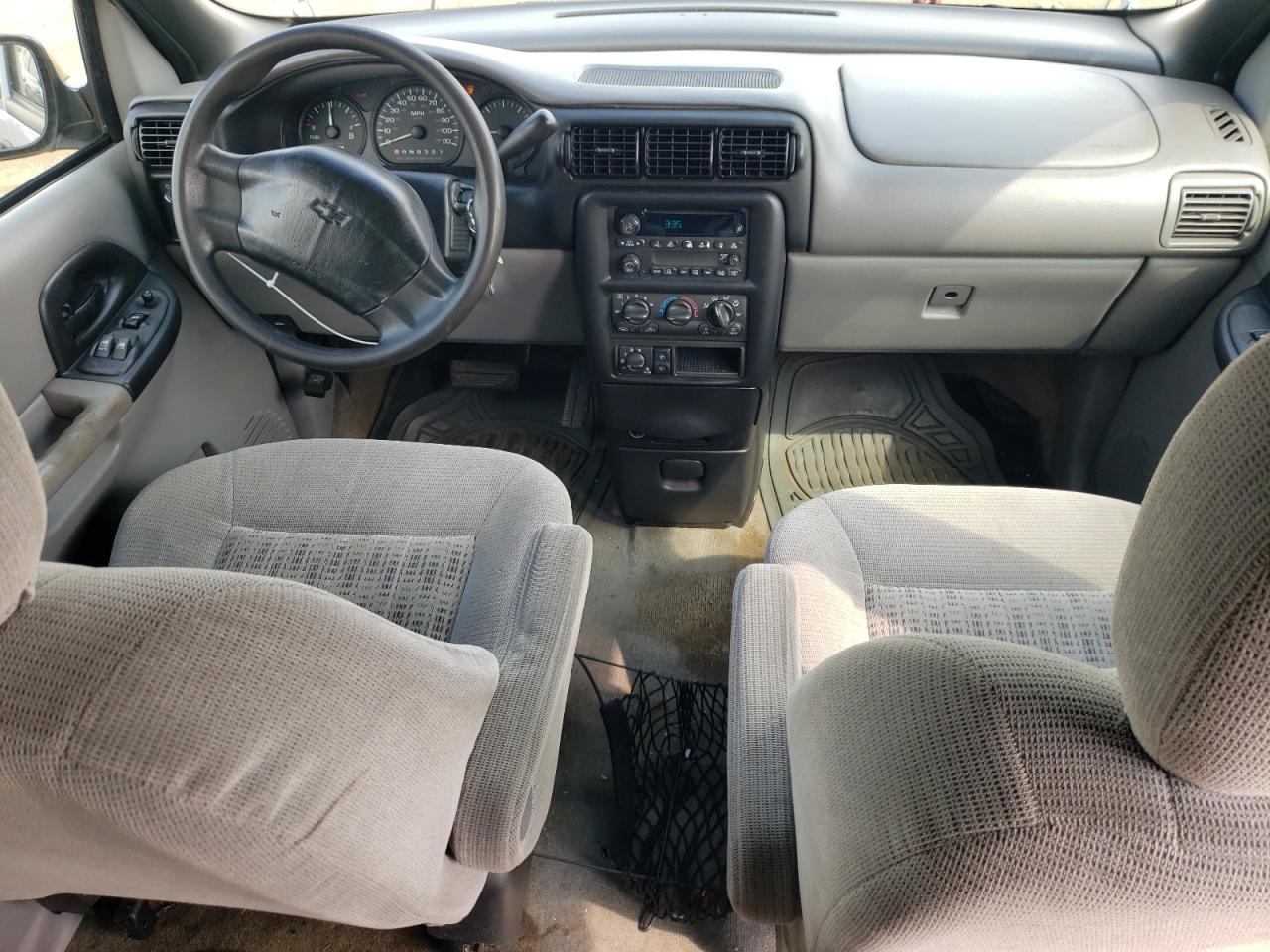 2005 Chevrolet Venture Ls VIN: 1GNDV23E05D136996 Lot: 65837584