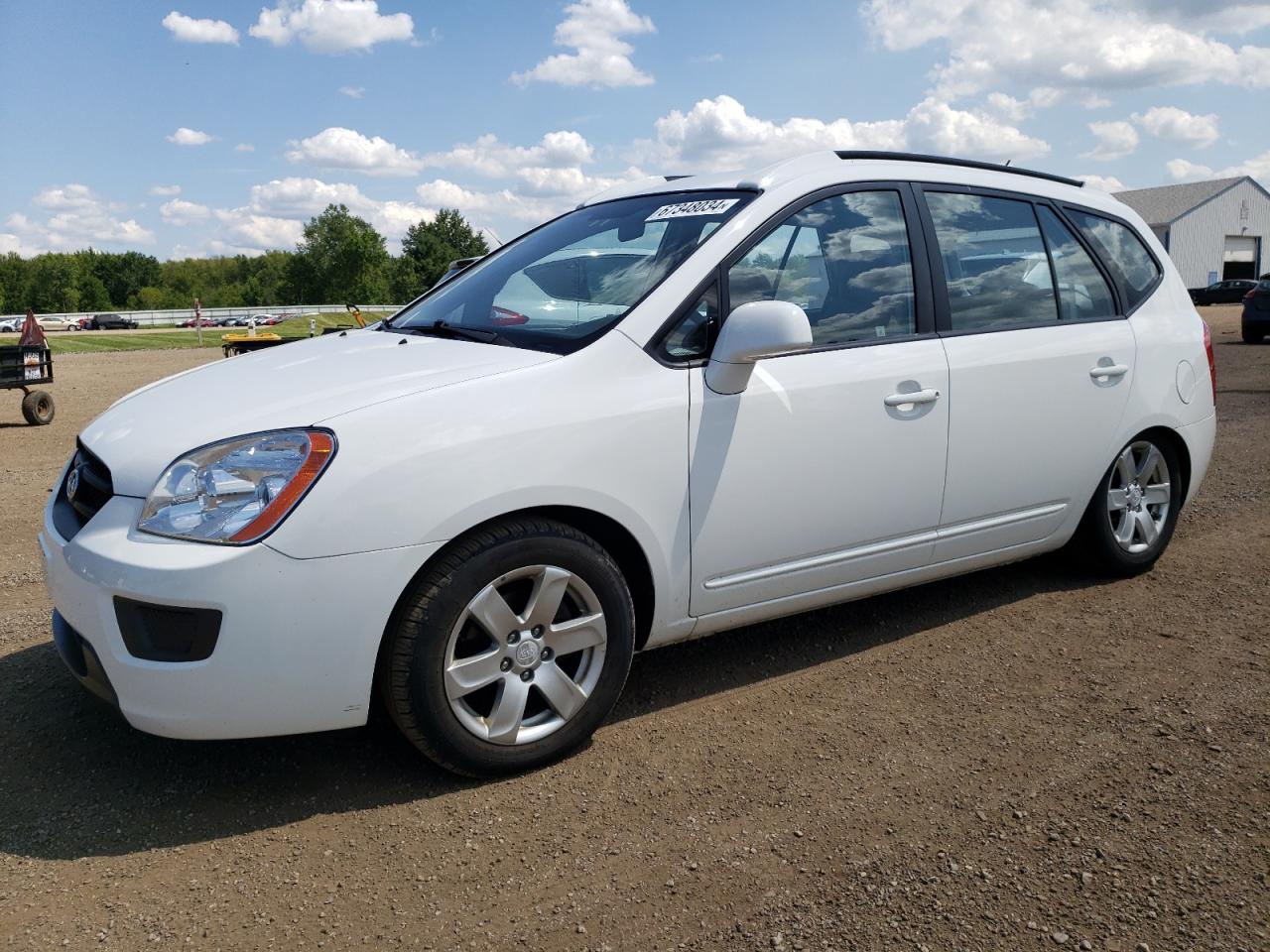 2007 Kia Rondo Base VIN: KNAFG525X77031976 Lot: 67348034