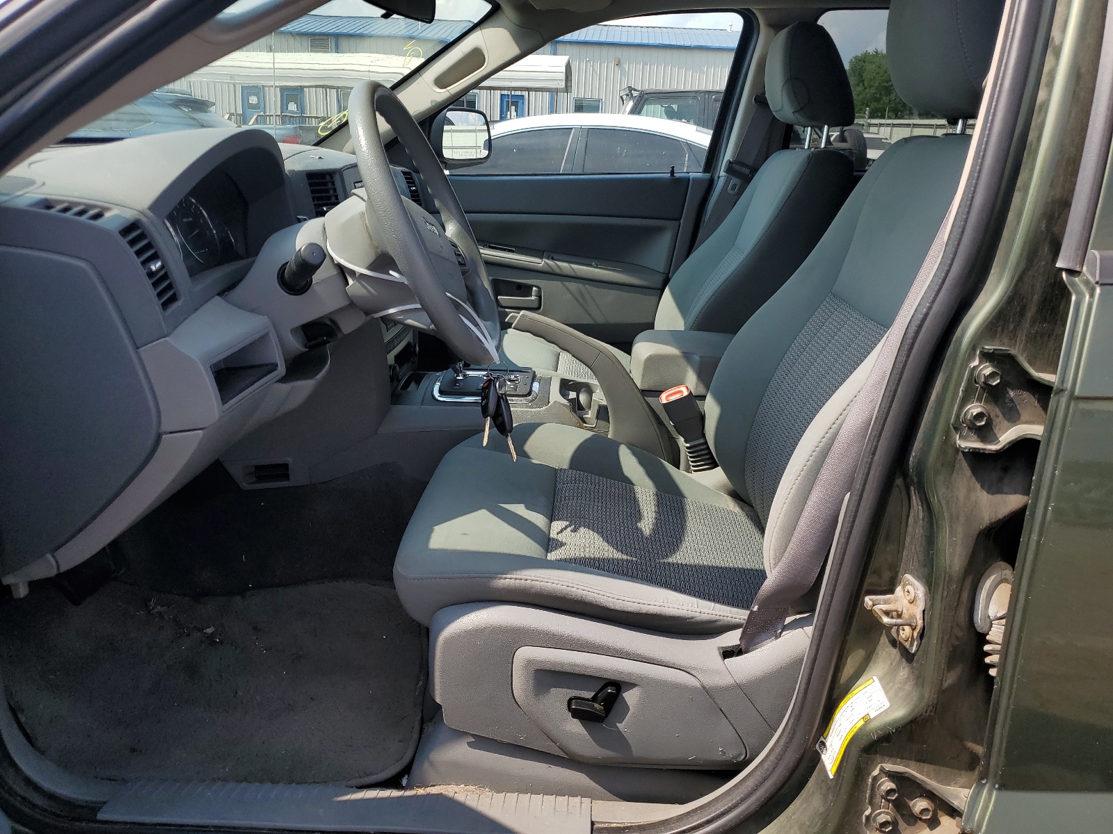 1J8GR48K67C640376 2007 Jeep Grand Cherokee Laredo