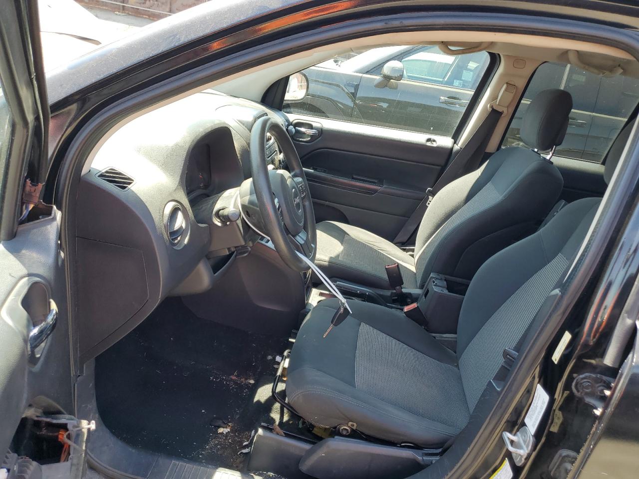 2012 Jeep Compass Sport VIN: 1C4NJCBAXCD520648 Lot: 66529724