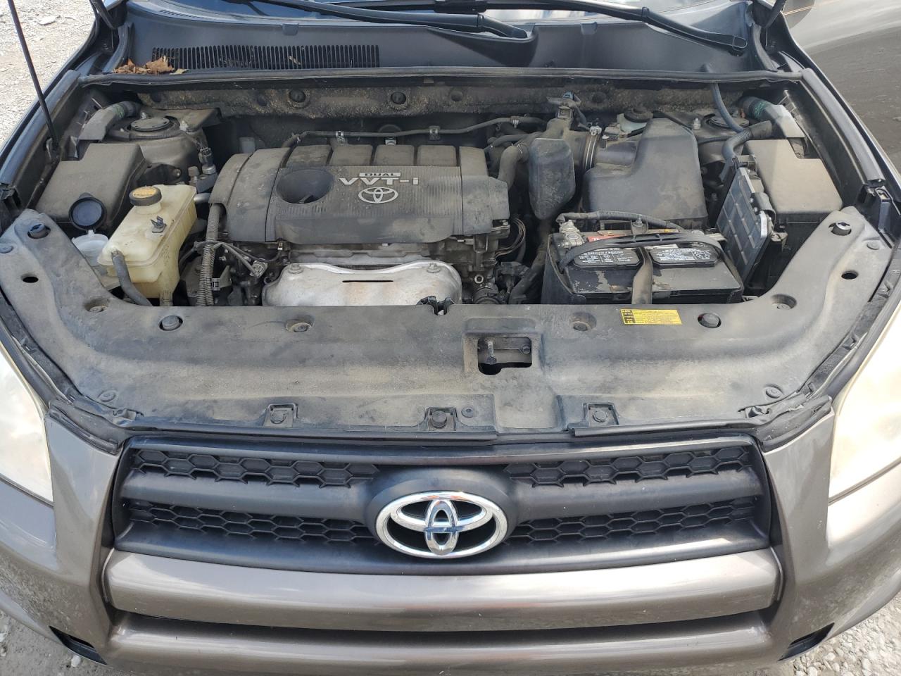 2010 Toyota RAV 4 - Image 12