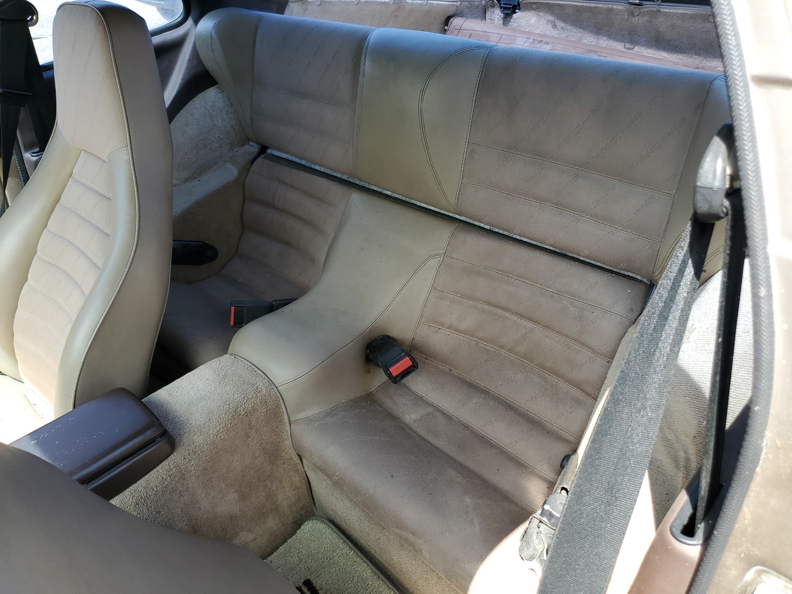 WP0AA0943EN462280 1984 Porsche 944