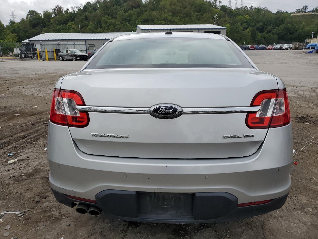 2012 Ford Taurus Sel VIN: 1FAHP2HW4CG138208 Lot: 67369934