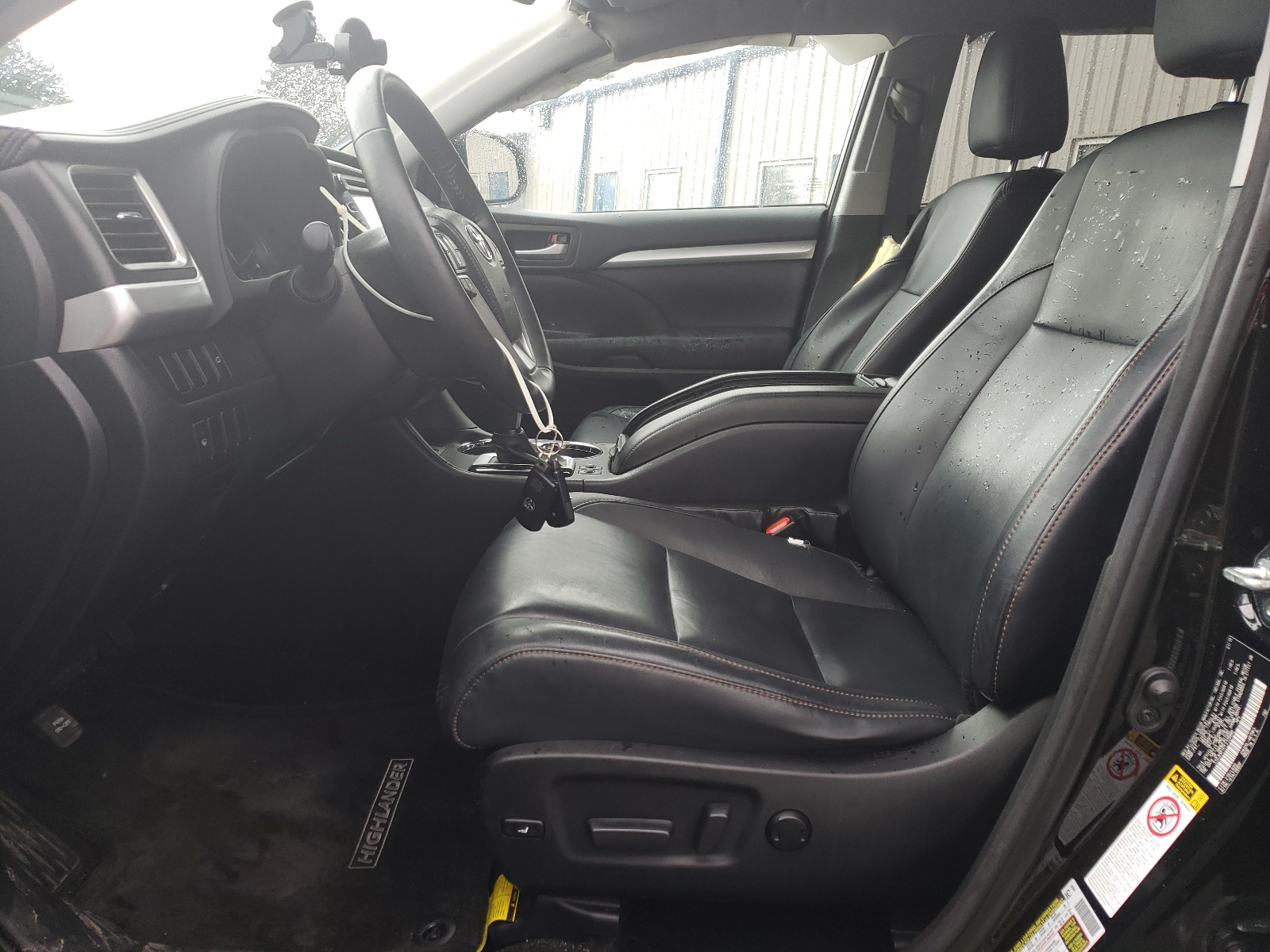 5TDJKRFH7FS128886 2015 Toyota Highlander Xle