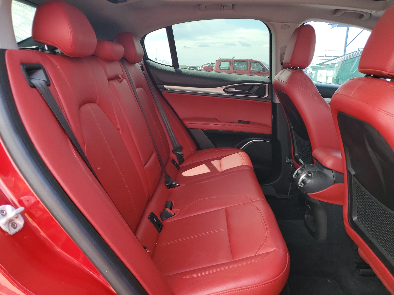 ZASFAKPN4J7B81348 2018 Alfa Romeo Stelvio Sport