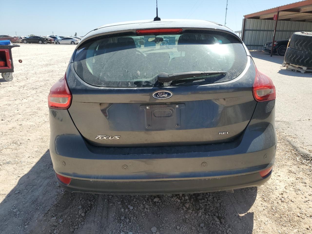 2018 Ford Focus Titanium VIN: 1FADP3N28JL302412 Lot: 67169194