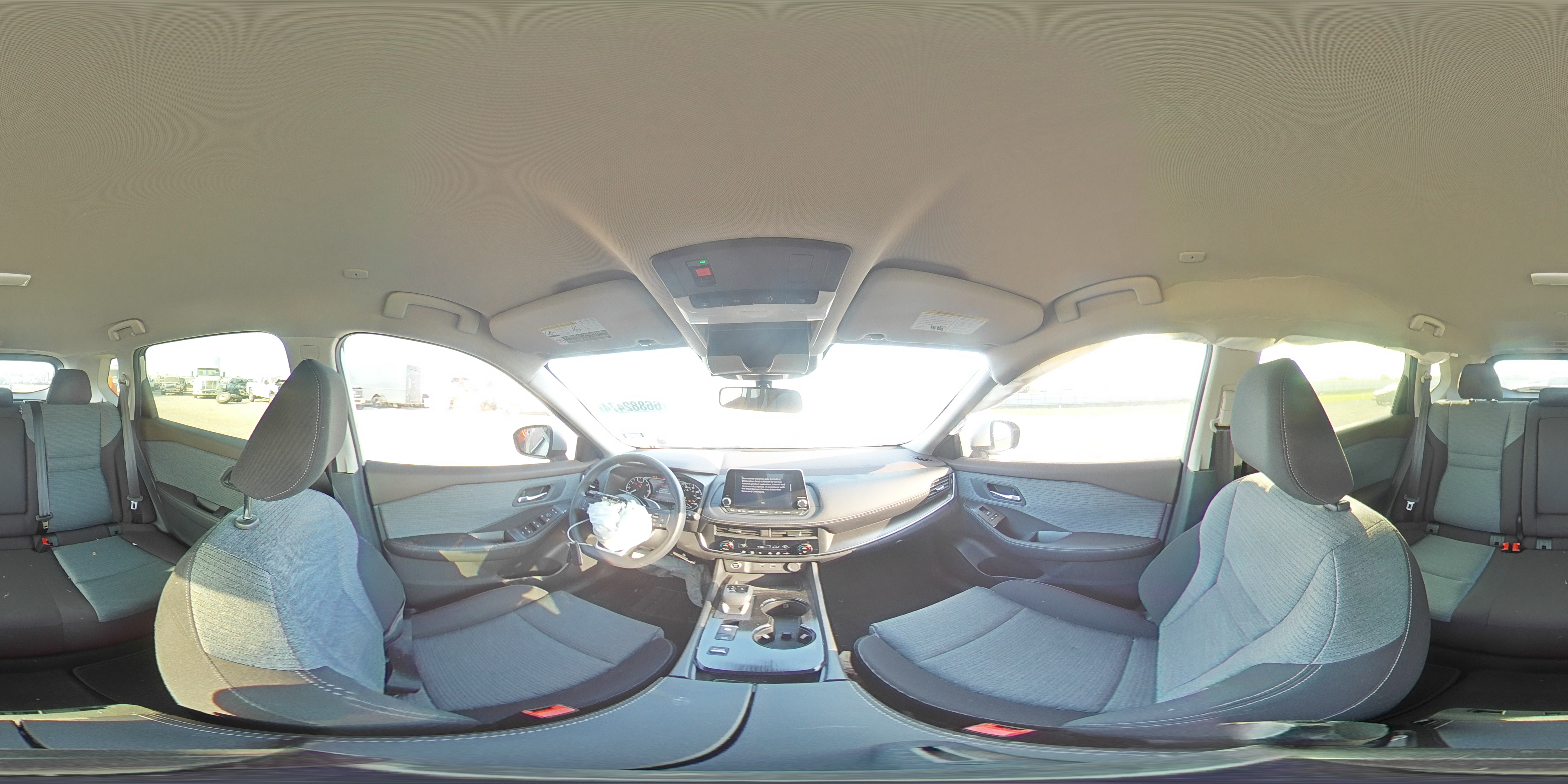 2023 Nissan Rogue - Image 14