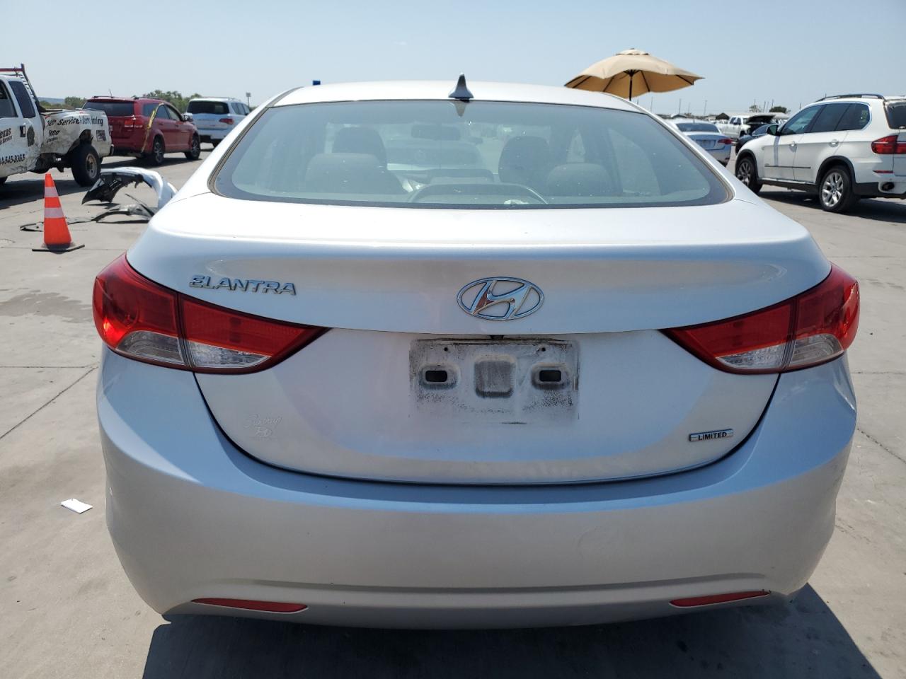2011 Hyundai Elantra Gls VIN: KMHDH4AE6BU140928 Lot: 68712244