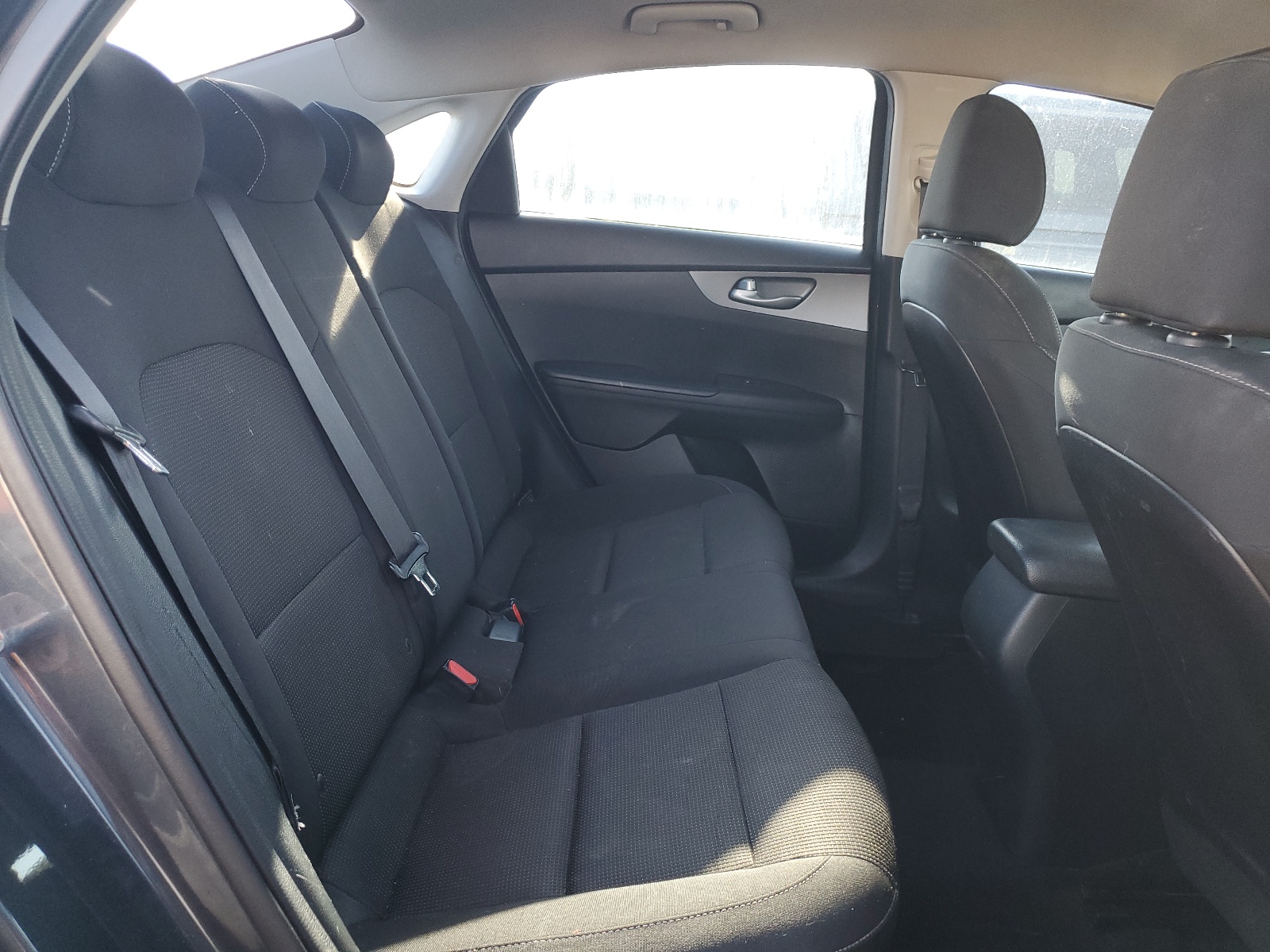 3KPF24AD3KE126747 2019 Kia Forte Fe