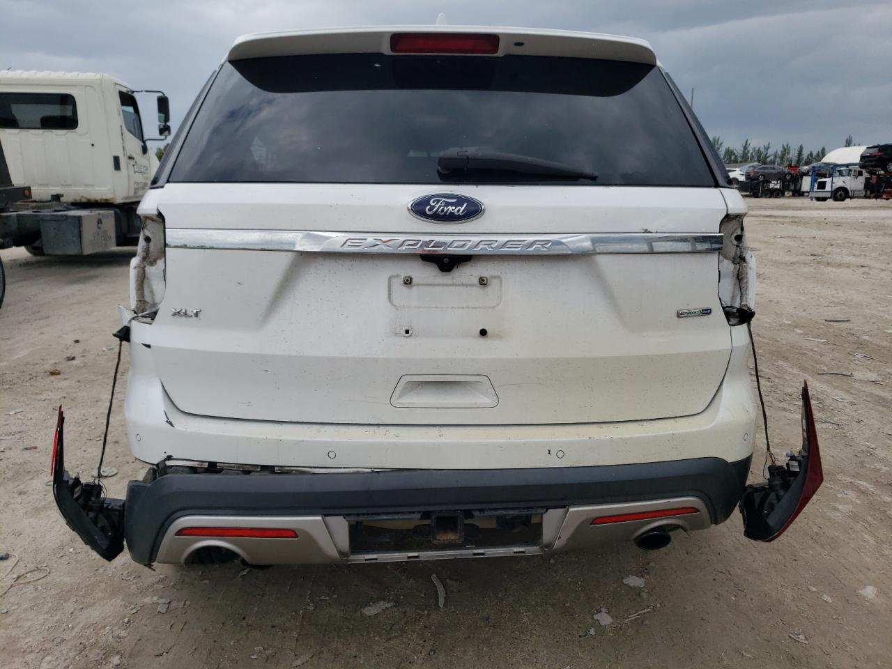 2017 Ford Explorer Xlt VIN: 1FM5K8DH9HGD34833 Lot: 68018824