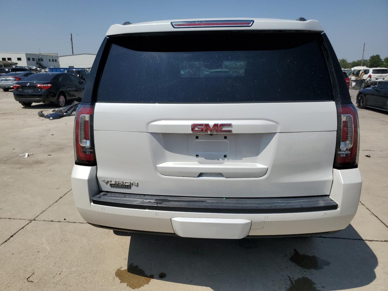 1GKS1BKC9HR369654 2017 GMC Yukon Slt