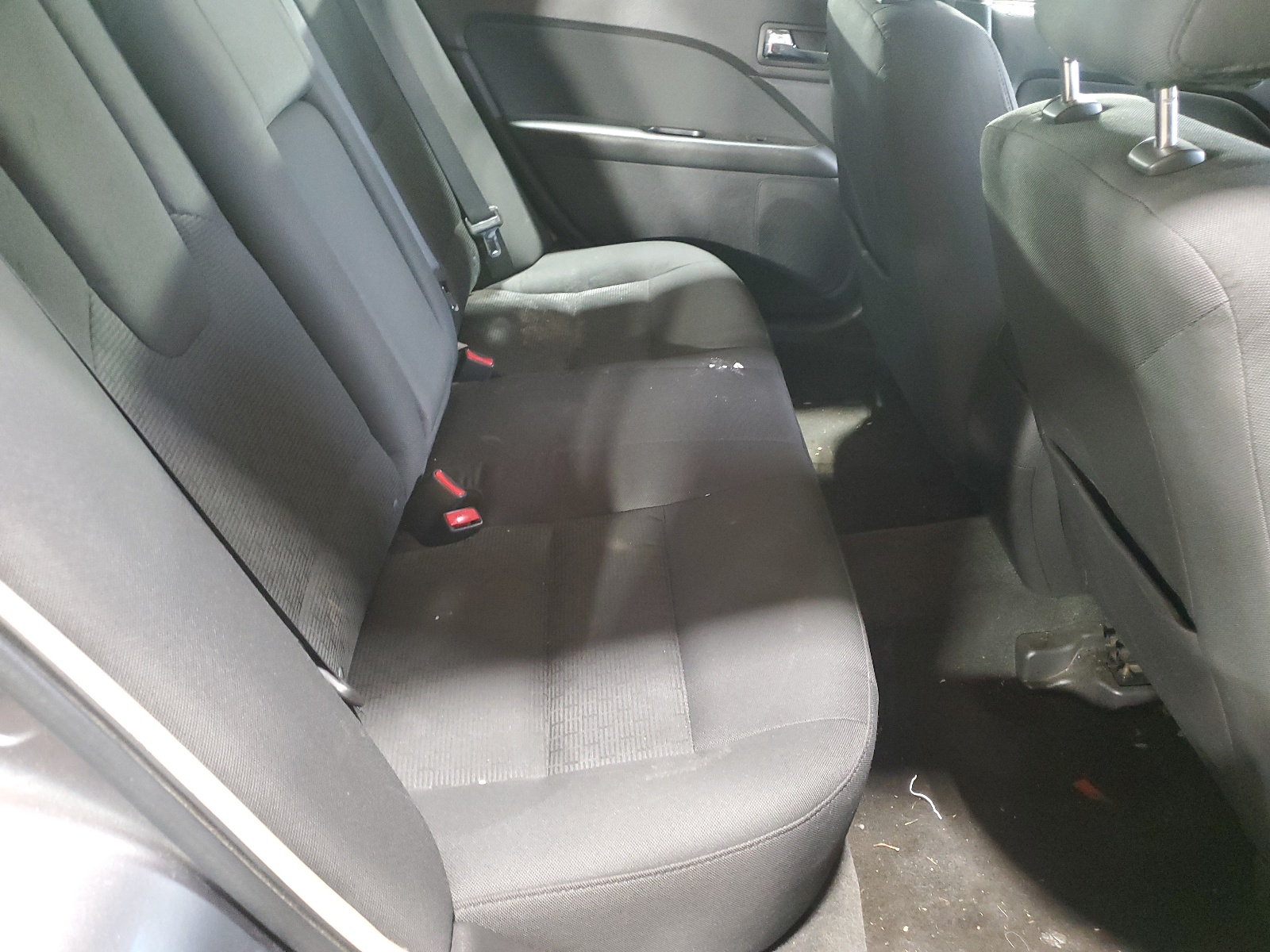 3FAHP0HA6BR187510 2011 Ford Fusion Se