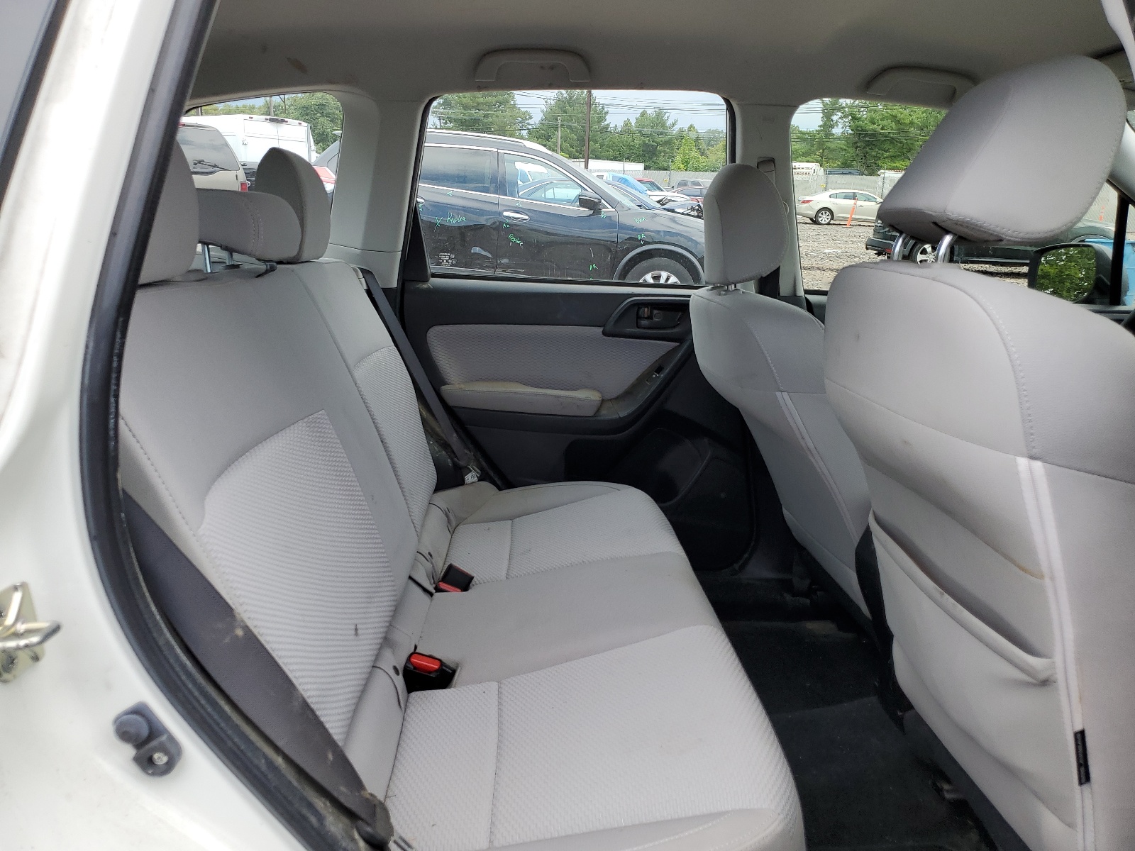 JF2SJABC4HH450963 2017 Subaru Forester 2.5I