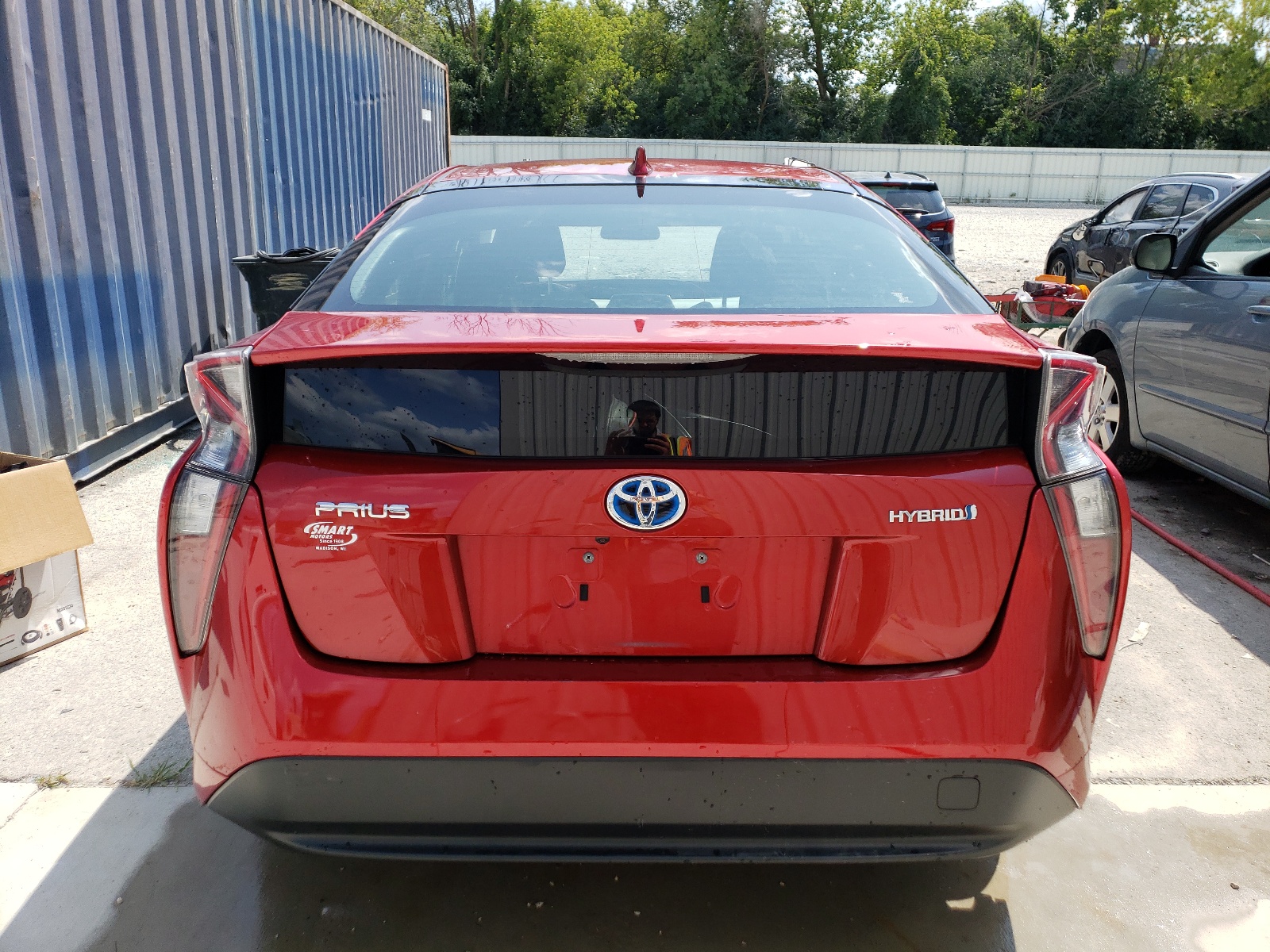 JTDKBRFU8J3582298 2018 Toyota Prius