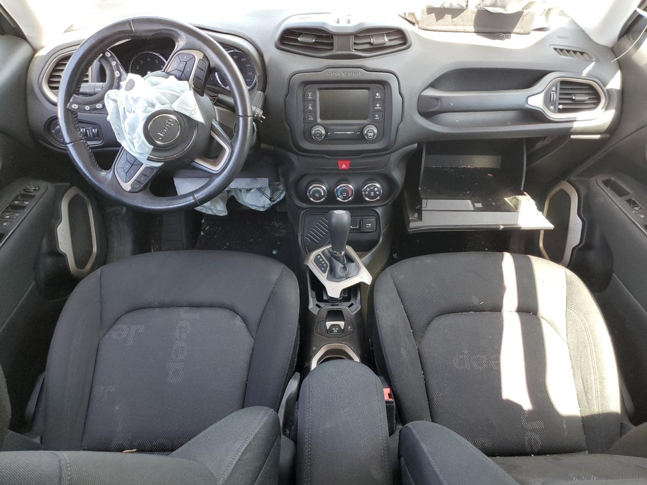 ZACCJABB4HPG23125 2017 Jeep Renegade Latitude