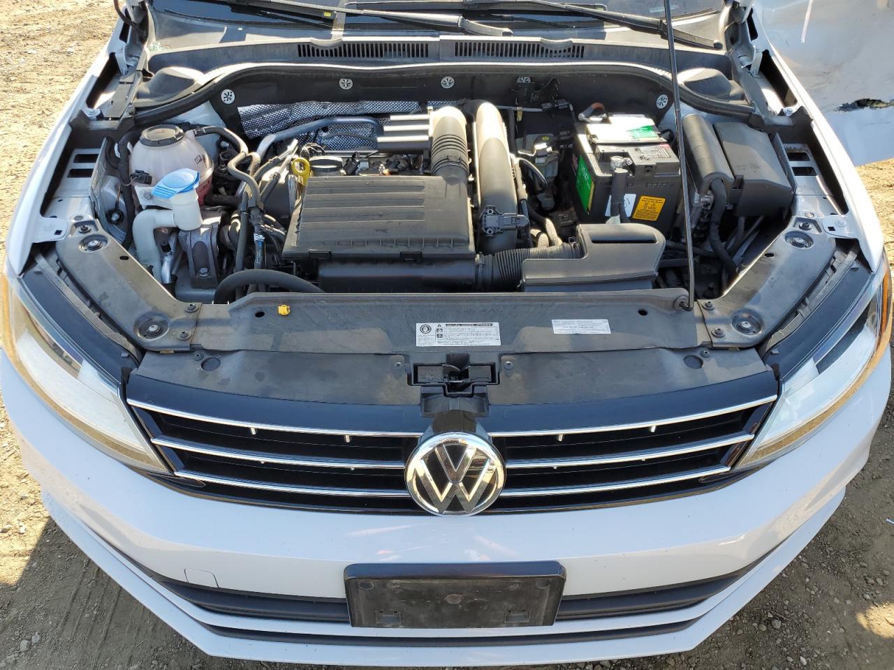 3VWDB7AJ2JM244854 2018 Volkswagen Jetta Se