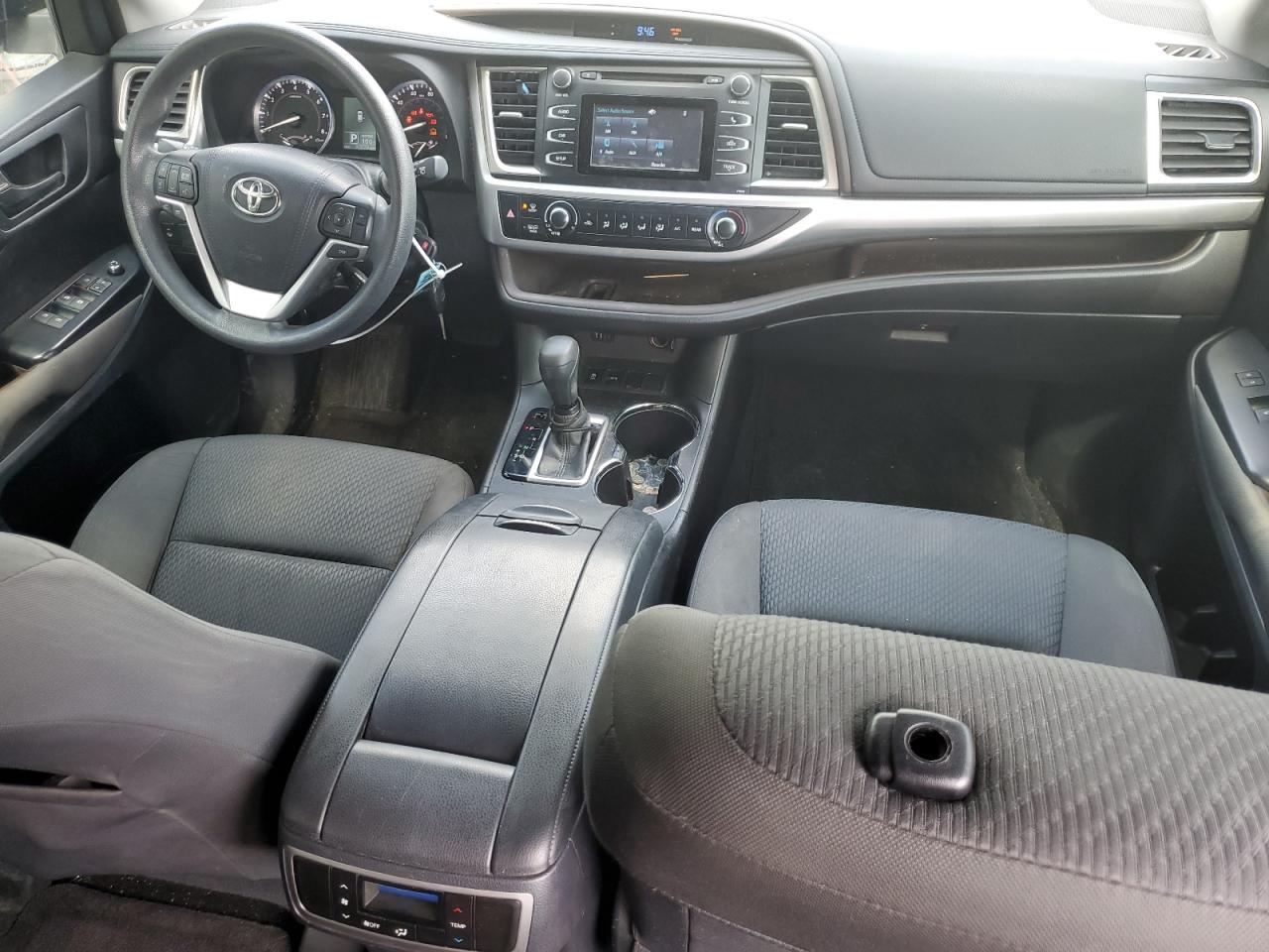 2015 Toyota Highlander Le VIN: 5TDZKRFH7FS106955 Lot: 67828404