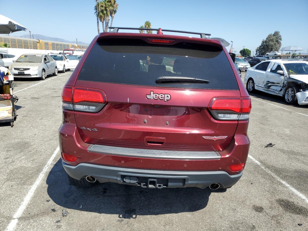 2018 Jeep Grand Cherokee Trailhawk VIN: 1C4RJFLG1JC411505 Lot: 68472164