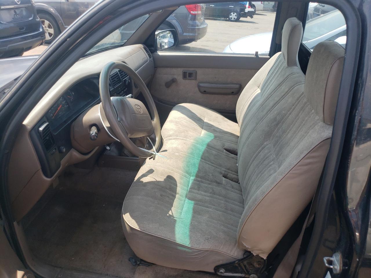 2000 Toyota Tacoma VIN: 4TANL42N9YZ587511 Lot: 65529394