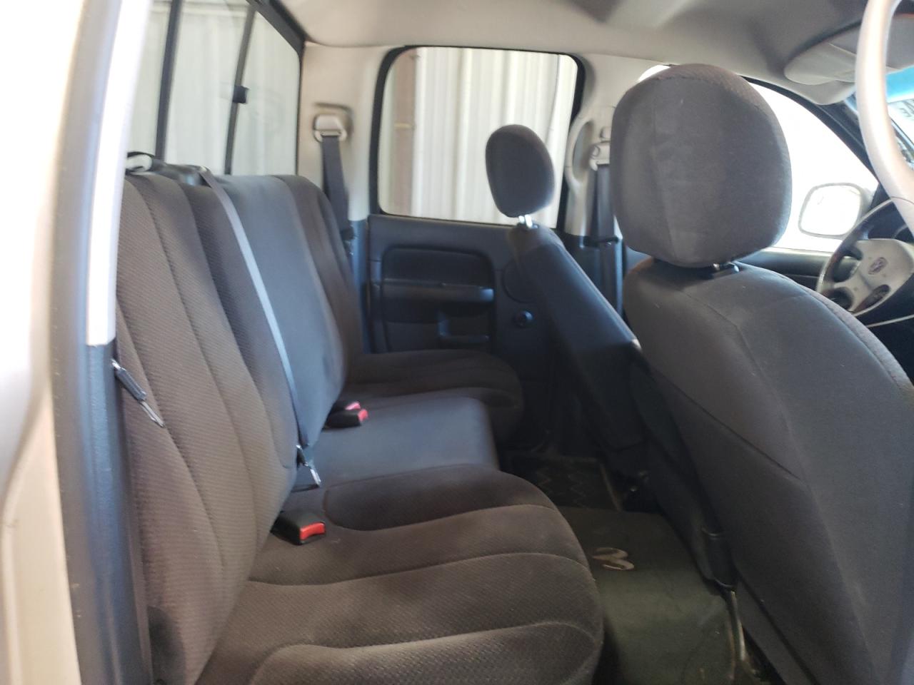 2002 Dodge Ram 1500 VIN: 1D7HU18N02S568565 Lot: 67001144