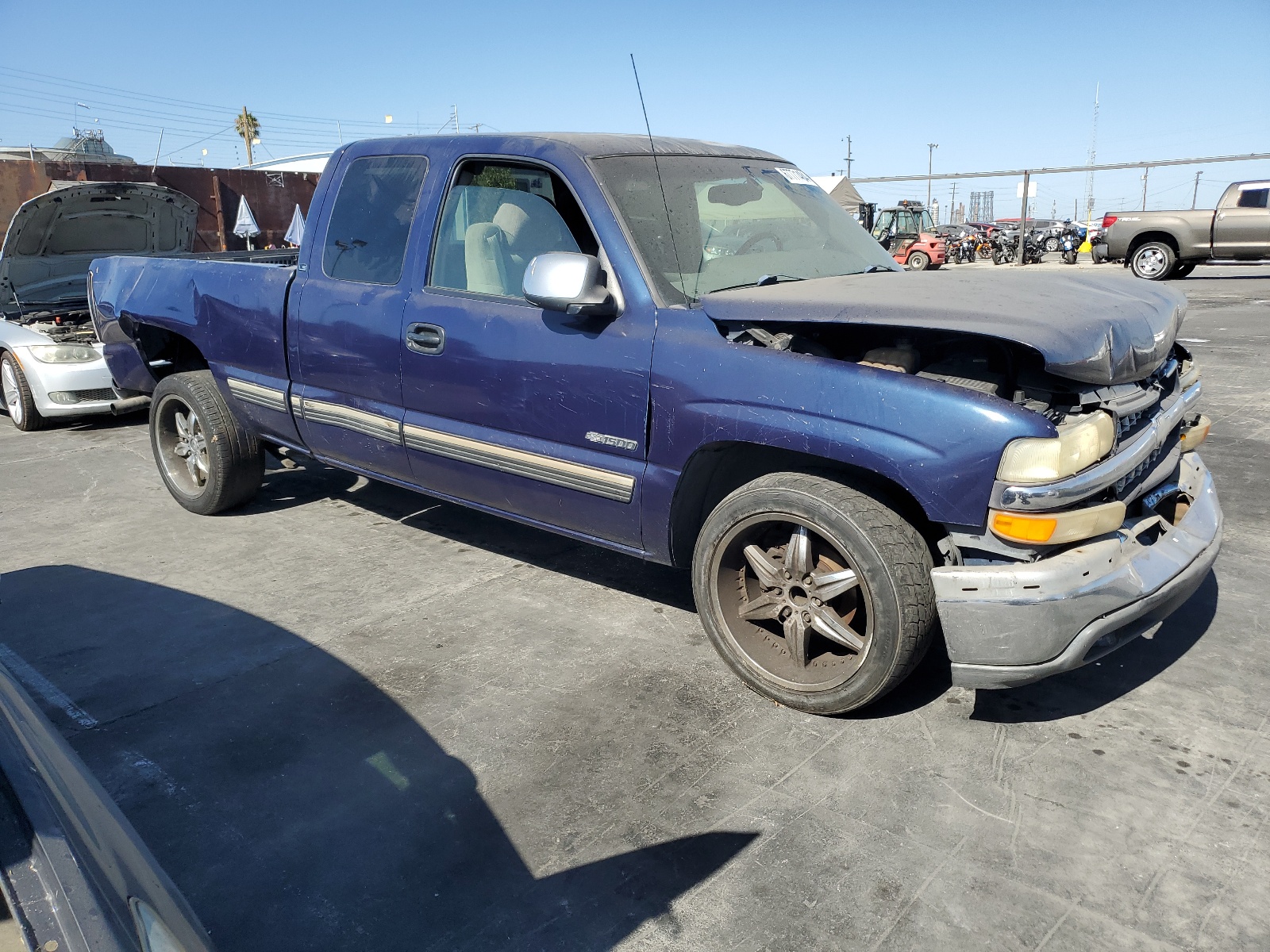 2GCEC19T1Y1165717 2000 Chevrolet Silverado C1500