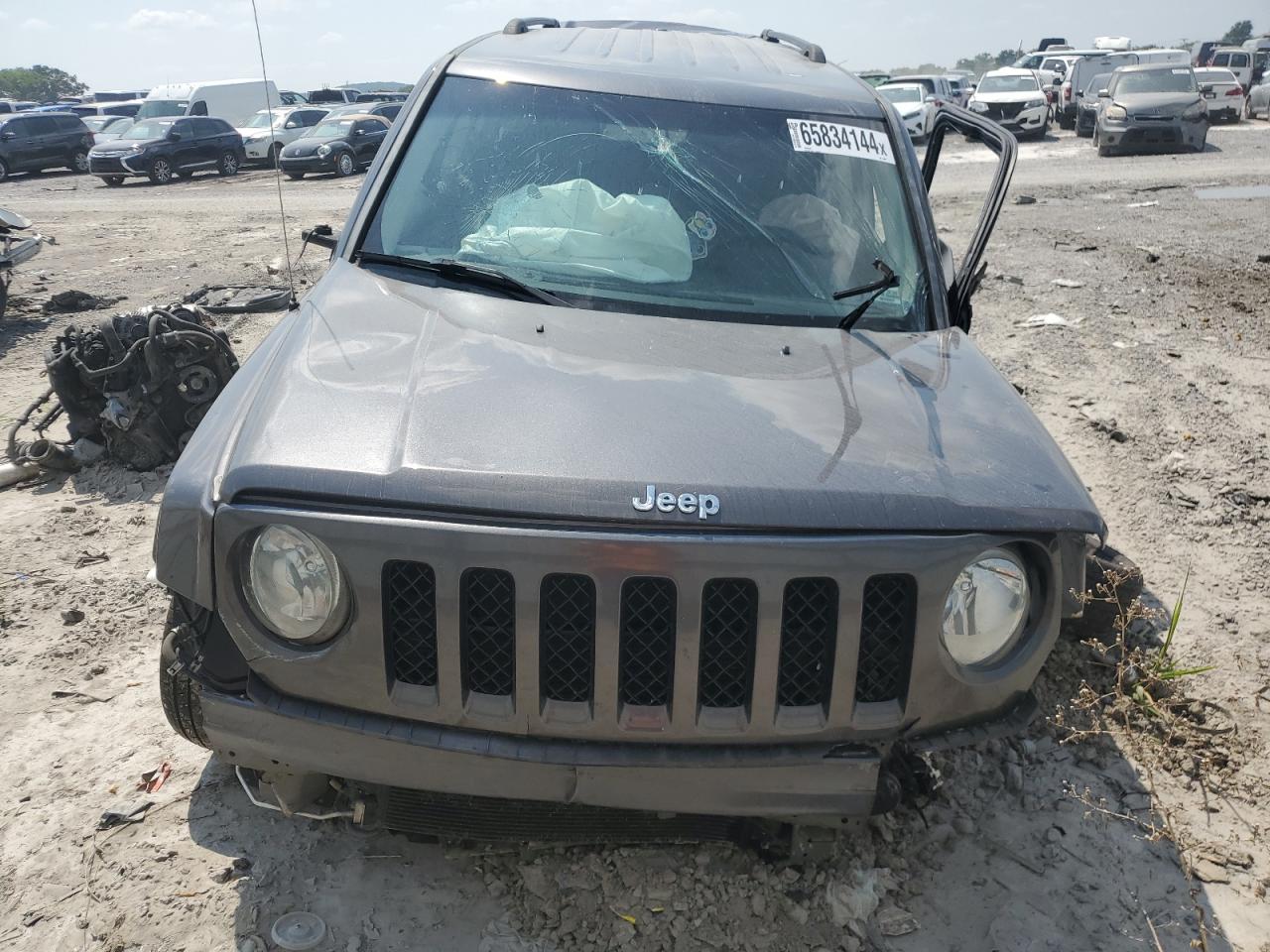 2016 Jeep Liberty (Patriot) - Image 5