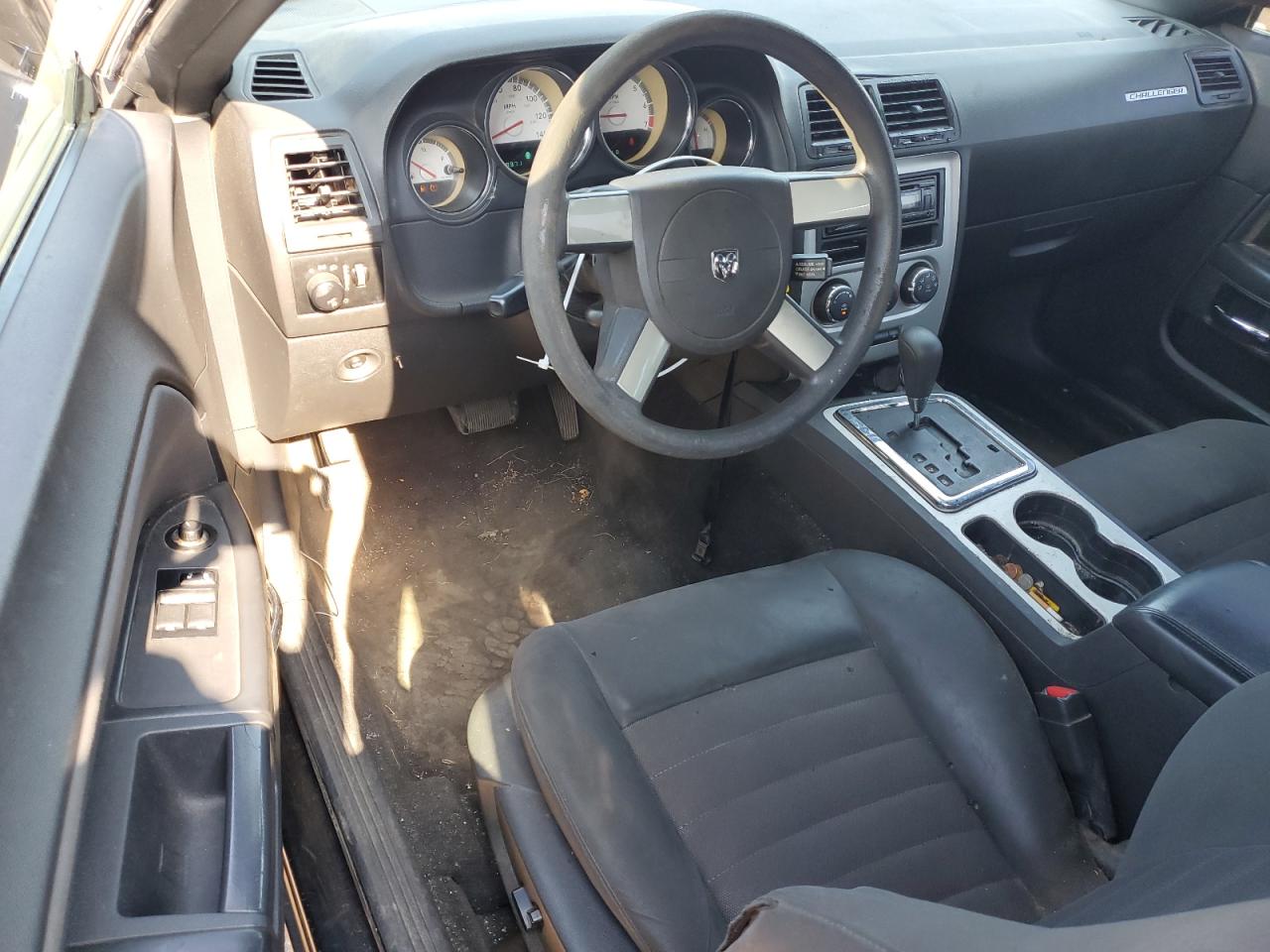 2010 Dodge Challenger Se VIN: 2B3CJ4DV2AH261135 Lot: 66566894