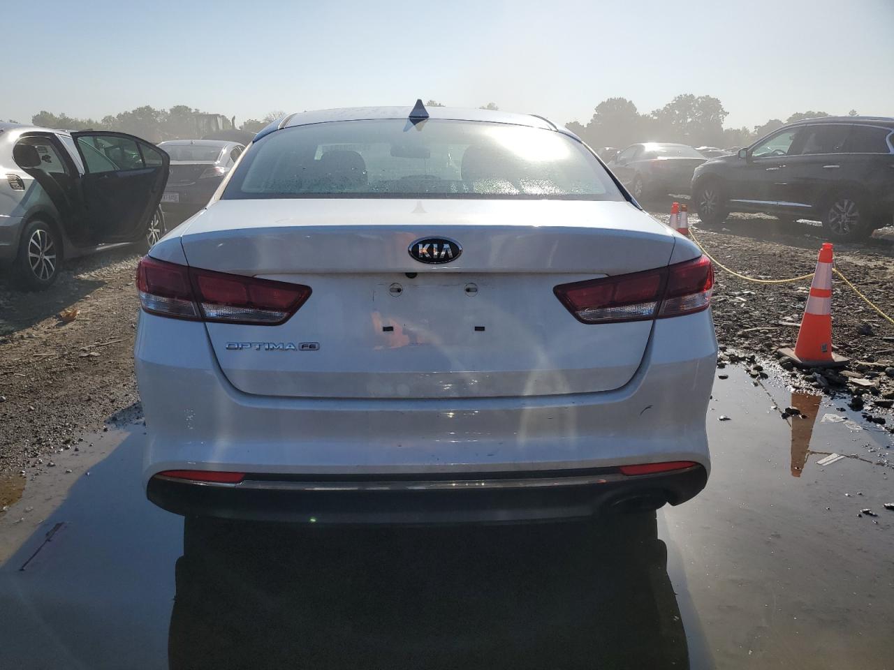 2016 Kia Optima Lx VIN: KNAGT4L37G5102330 Lot: 68380134