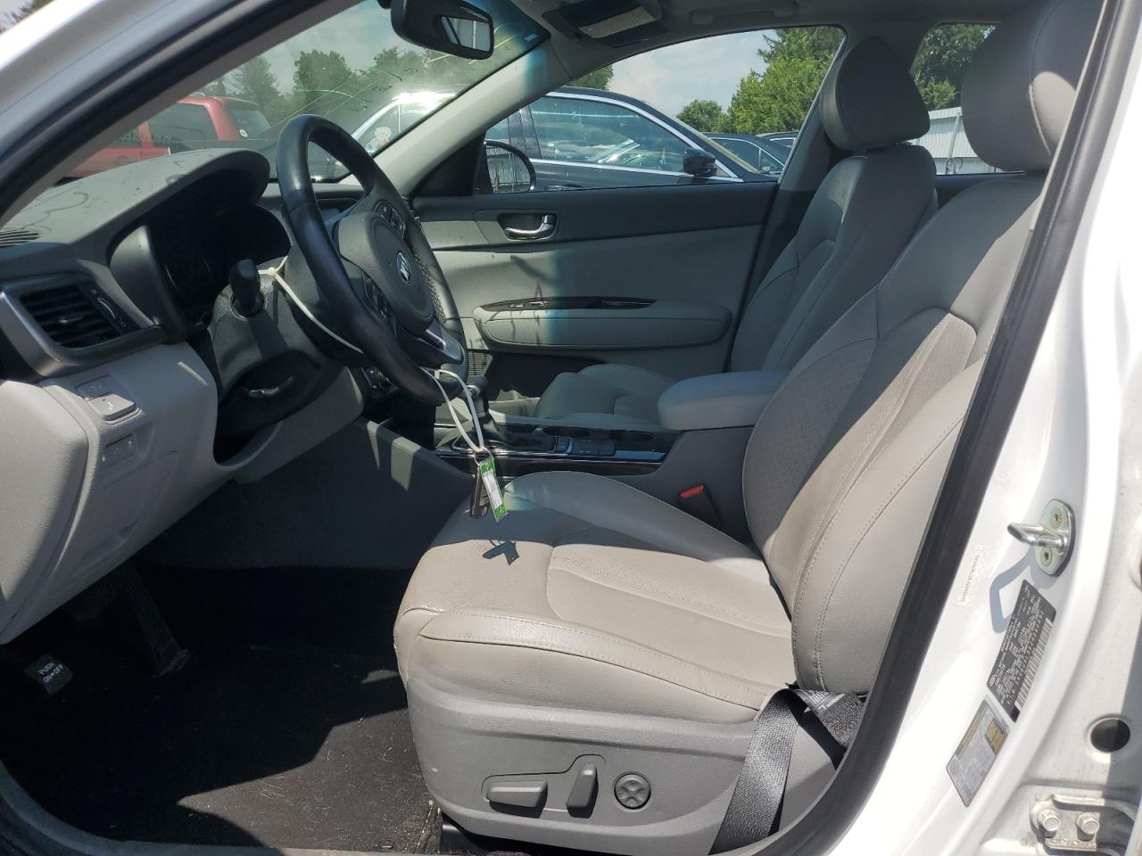 2018 Kia Optima Ex VIN: 5XXGU4L32JG242692 Lot: 65418894