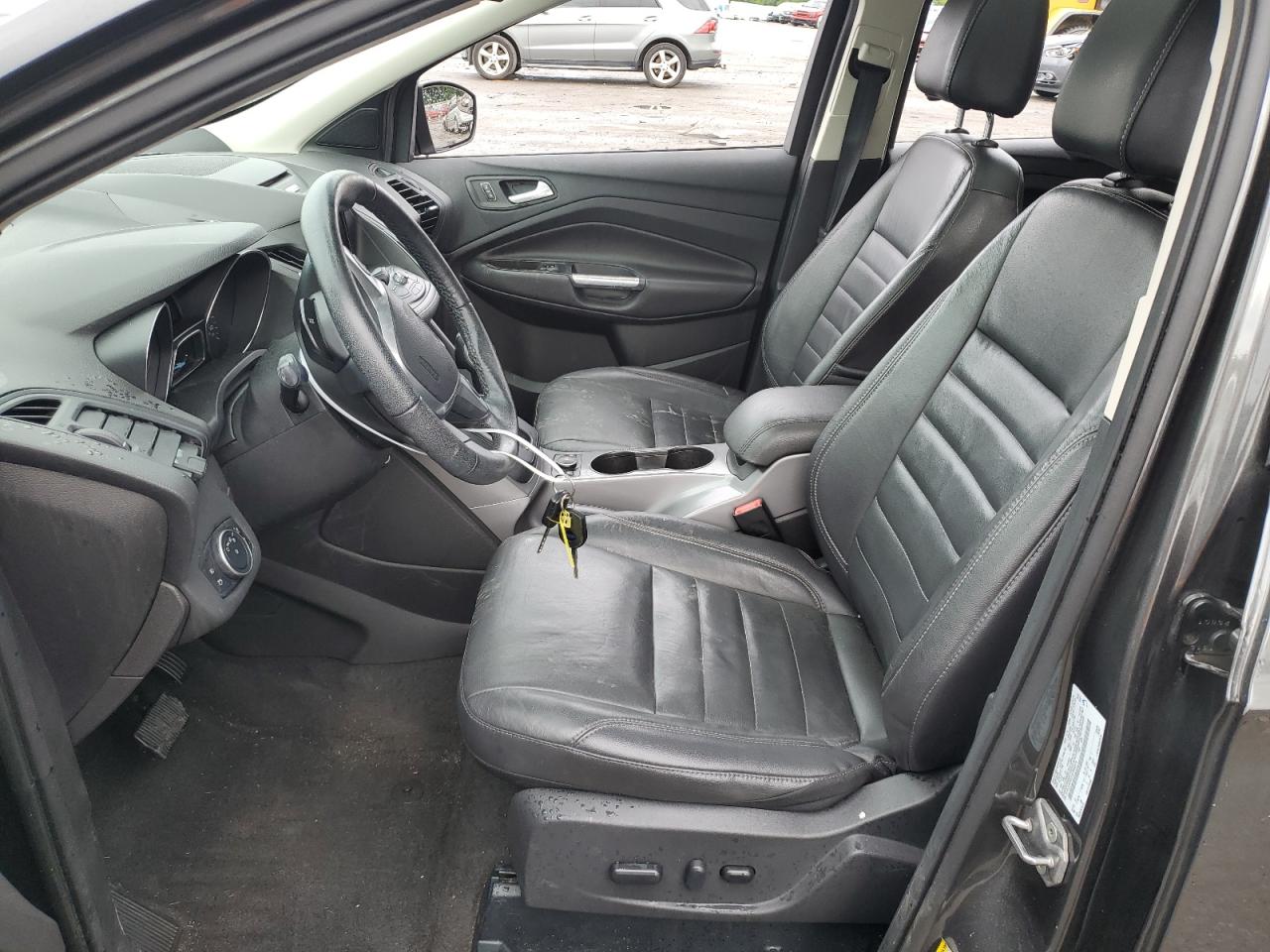 2016 Ford Escape Se VIN: 1FMCU9GX2GUB68813 Lot: 65942034