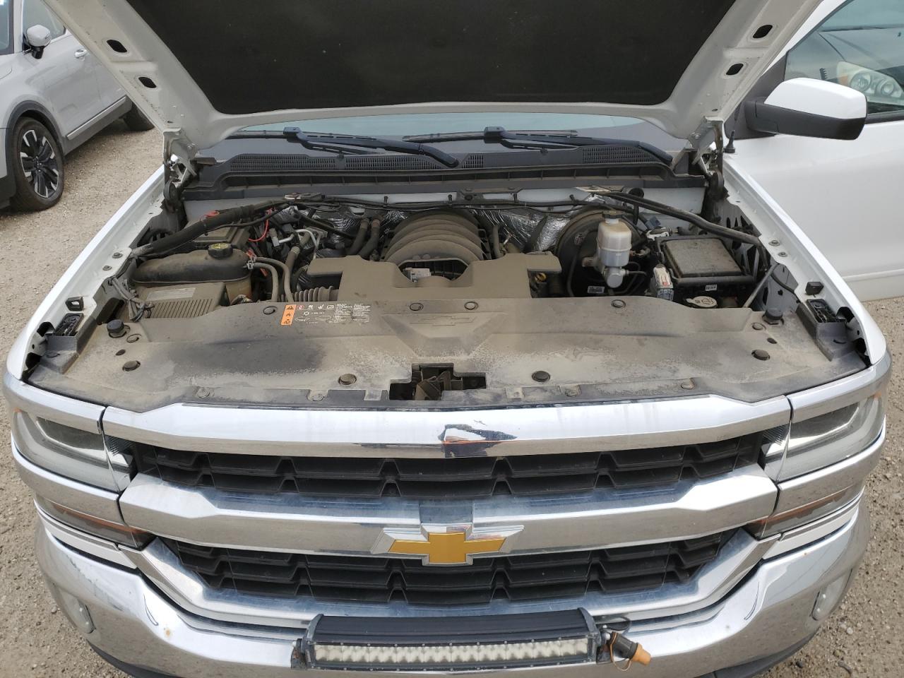 3GCUKREC3JG222063 2018 Chevrolet Silverado K1500 Lt