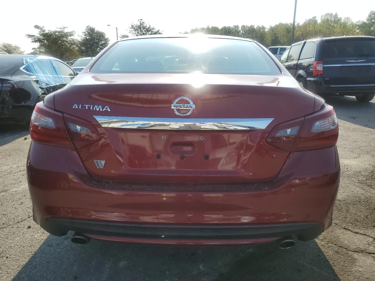 2018 Nissan Altima 2.5 VIN: 1N4AL3AP4JC111813 Lot: 69723044