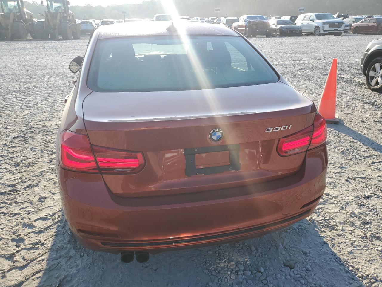 WBA8B9G54JNV00134 2018 BMW 330 I