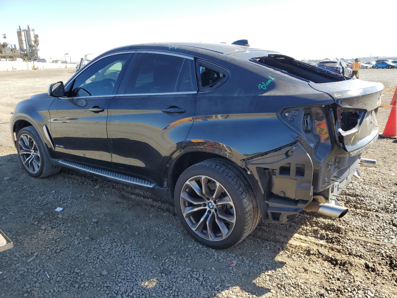 5UXKU0C51H0F99704 2017 BMW X6 - Image 2