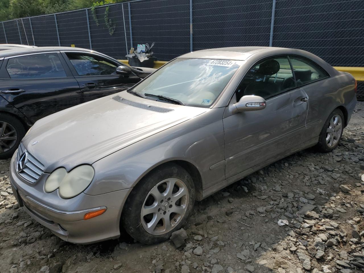 WDBTJ65J74F111113 2004 Mercedes-Benz Clk 320C