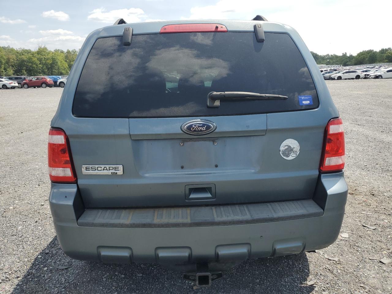 2010 Ford Escape - Image 6