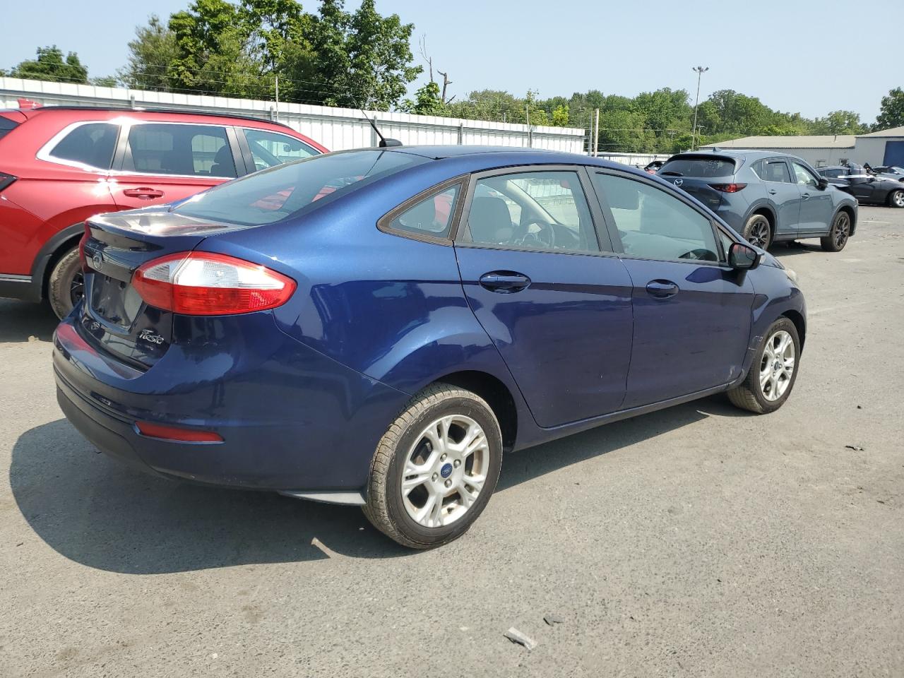 2016 Ford Fiesta - Image 3