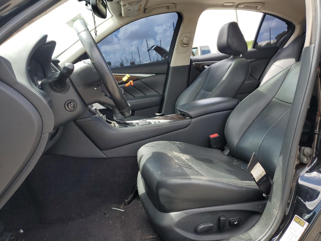 2018 Infiniti Q50 Luxe VIN: JN1EV7AP9JM353135 Lot: 68935014