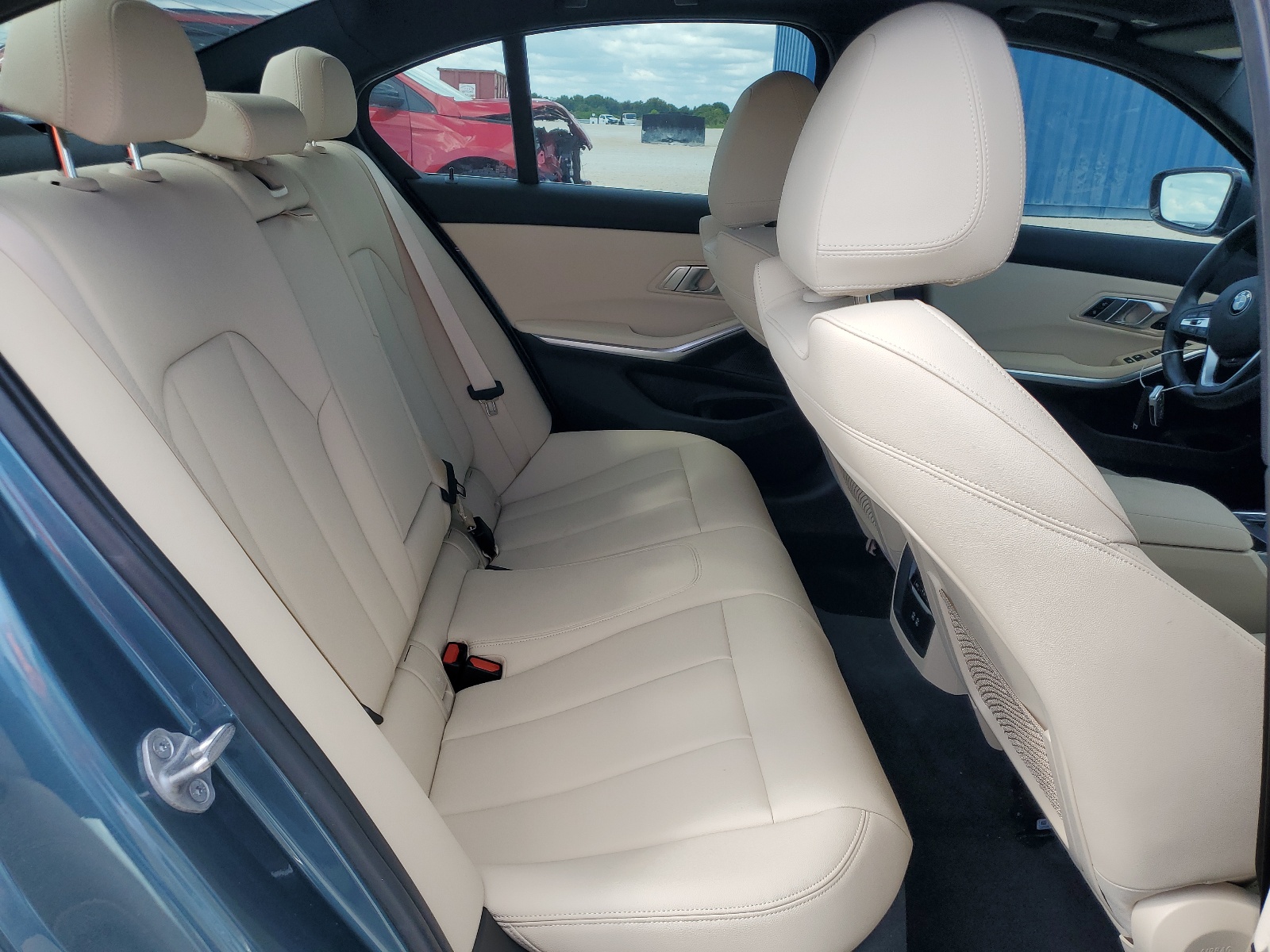 3MW5R1J07M8C12838 2021 BMW 330I