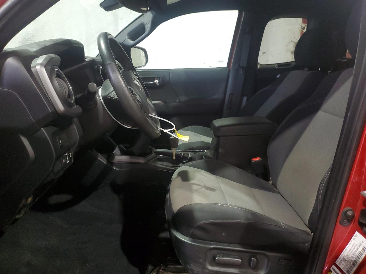 2022 Toyota Tacoma - Image 7